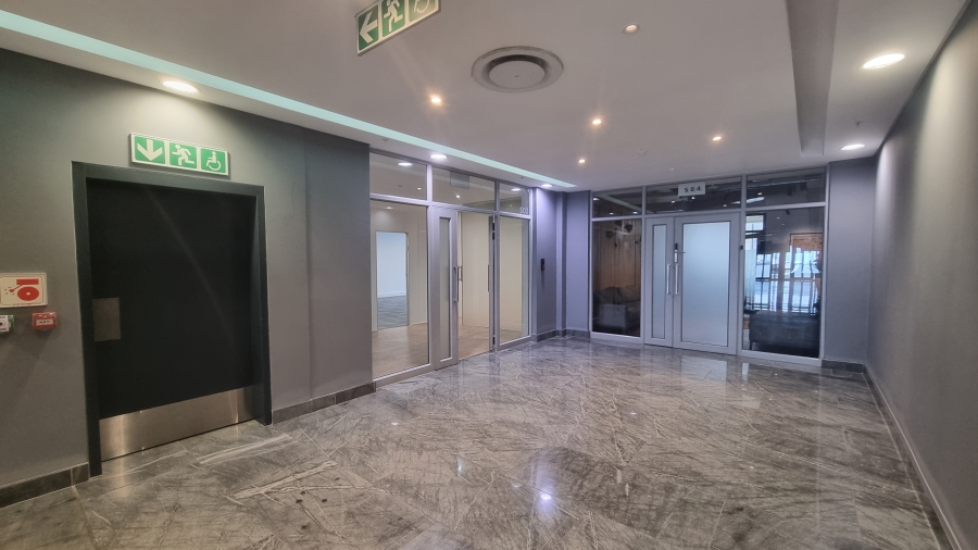 To Let Commercial Property for Rent in Sea Point Western Cape